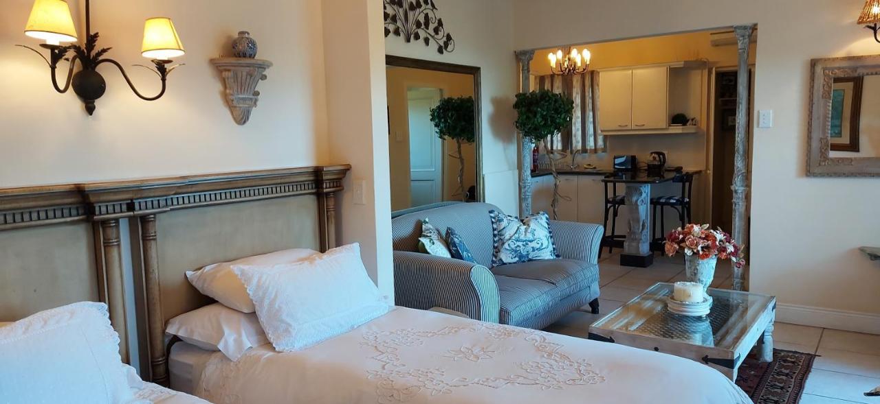 Roosboom Guest Apartments Somerset West Ngoại thất bức ảnh