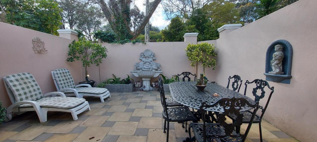 Roosboom Guest Apartments Somerset West Ngoại thất bức ảnh