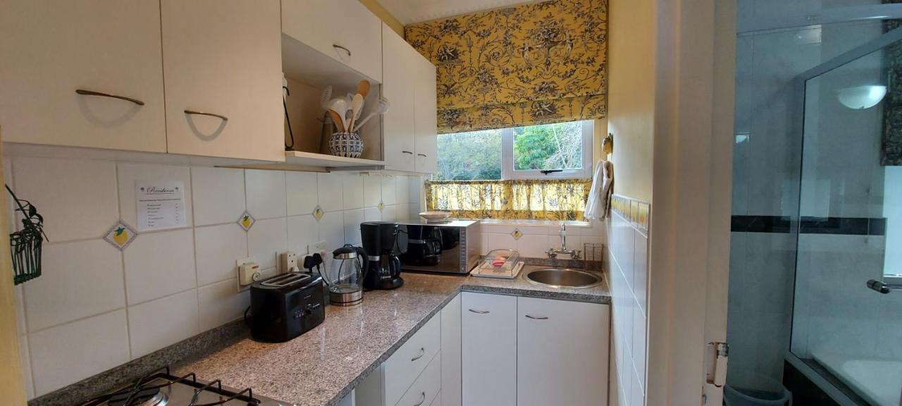 Roosboom Guest Apartments Somerset West Ngoại thất bức ảnh