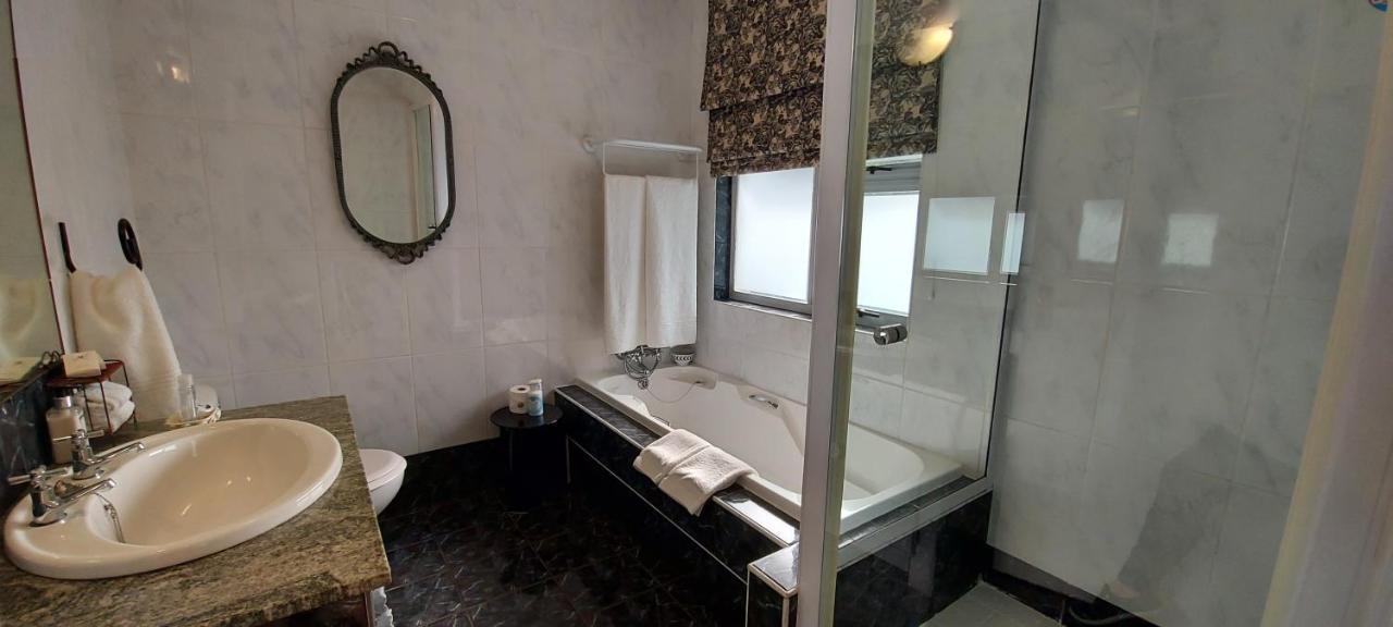 Roosboom Guest Apartments Somerset West Ngoại thất bức ảnh